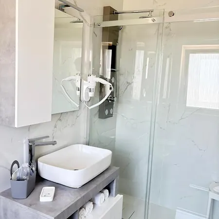 Ranieri ゲストハウス チェラーノ