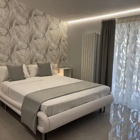 ゲストハウス Ranieri チェラーノ